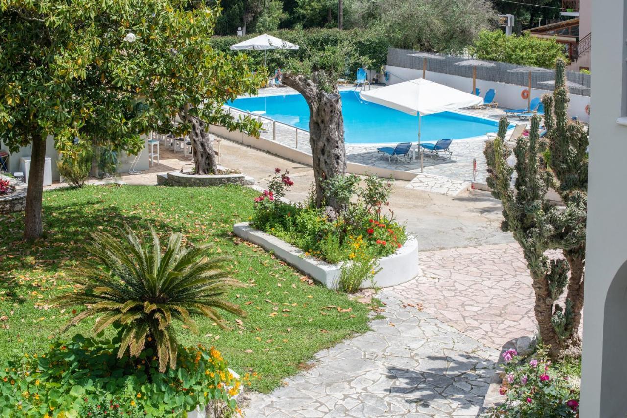 Averto Corfu Apartments Dassia  Eksteriør billede